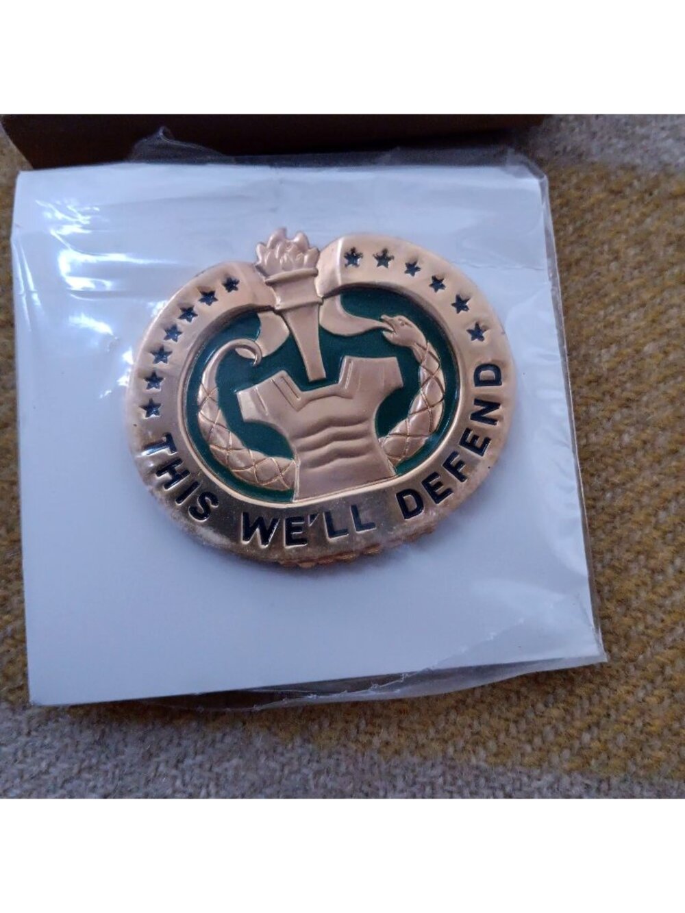 NOS 1984 Army Drill Sergeant Badge Identification "This Well Defend" In Box